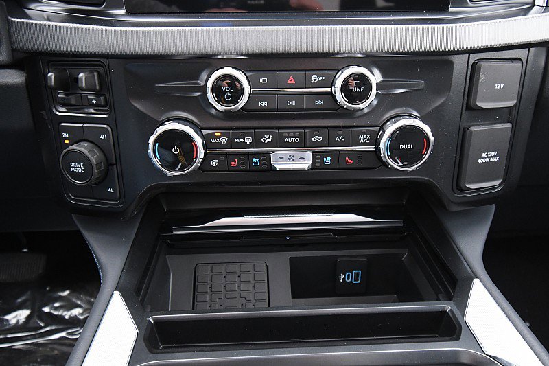 New 2026 Ford F350 Platinum w/ FX4 Off-Road Package AWD/4WD image 19