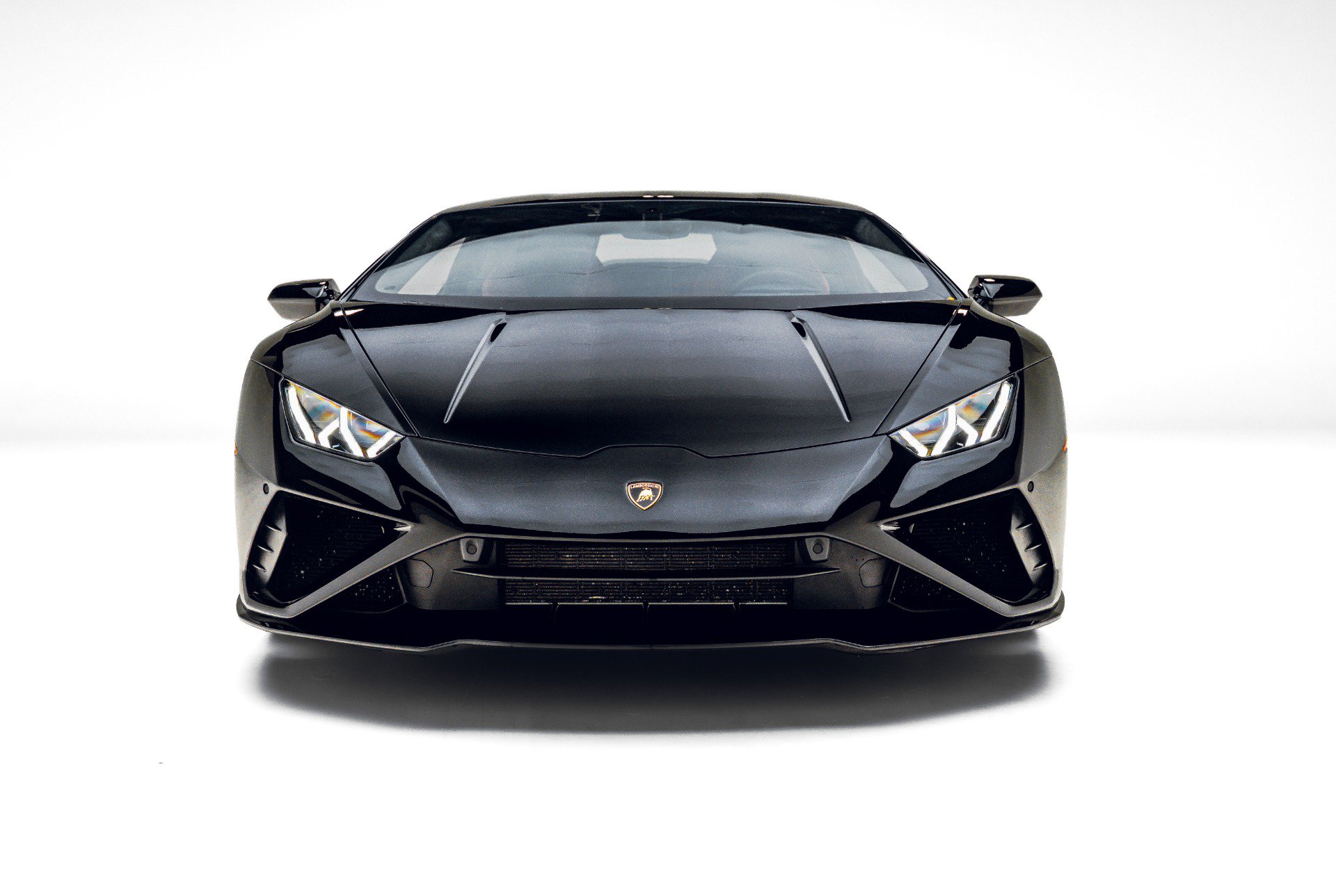 Used 2021 Lamborghini Huracan EVO RWD image 3
