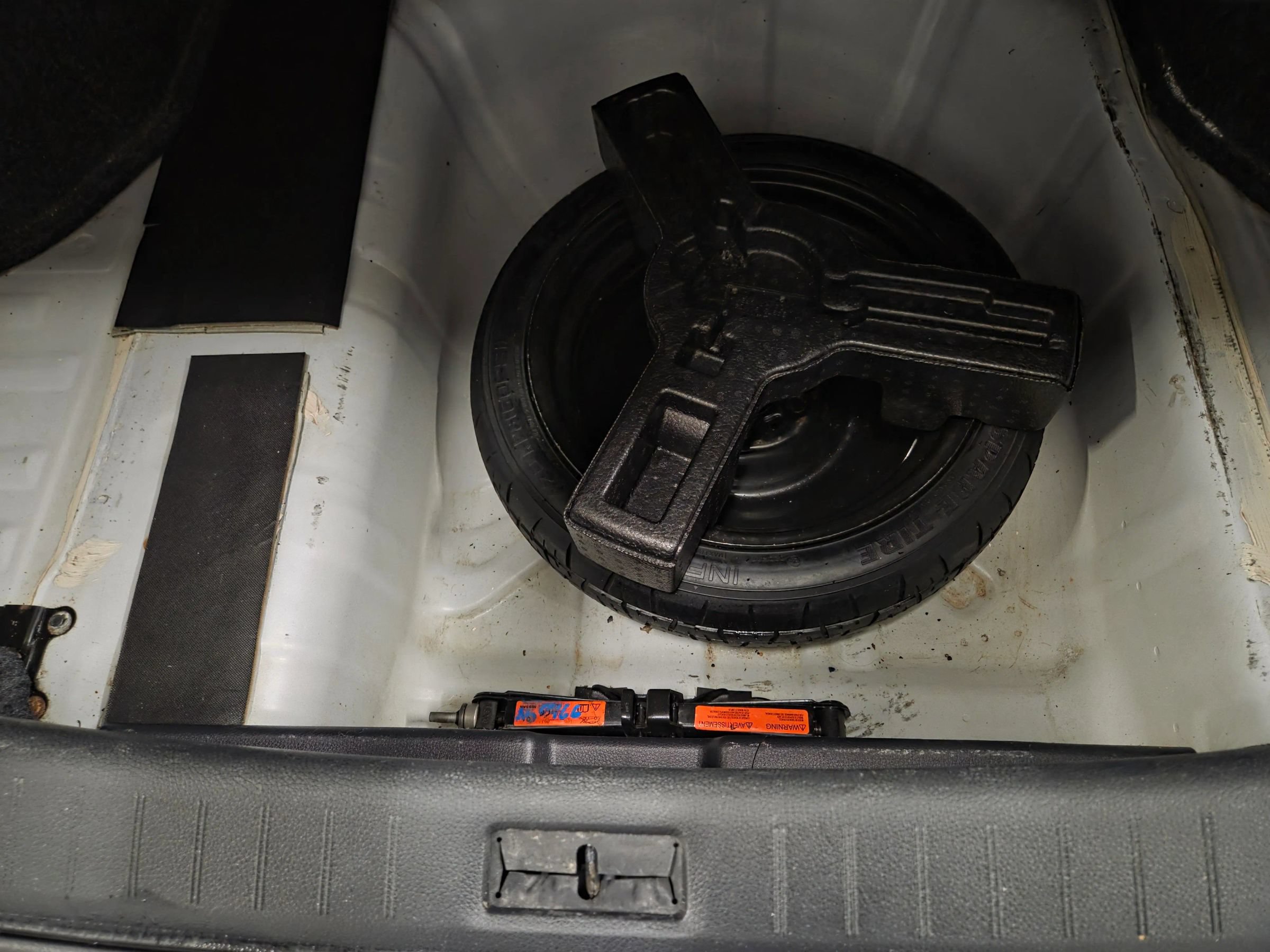 Used 2019 Nissan Sentra SV FWD image 35