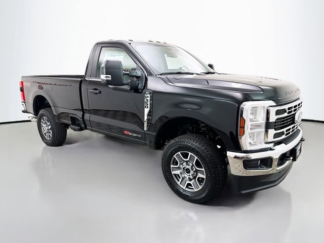 New 2025 Ford F350 XLT w/ 360-Degree Camera Package