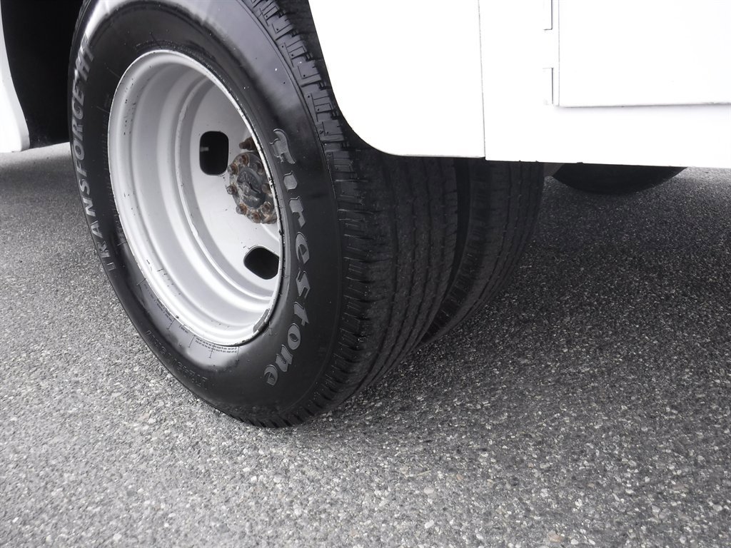 Used 2016 Ford F350 XL w/ Power Equipment Group image 9