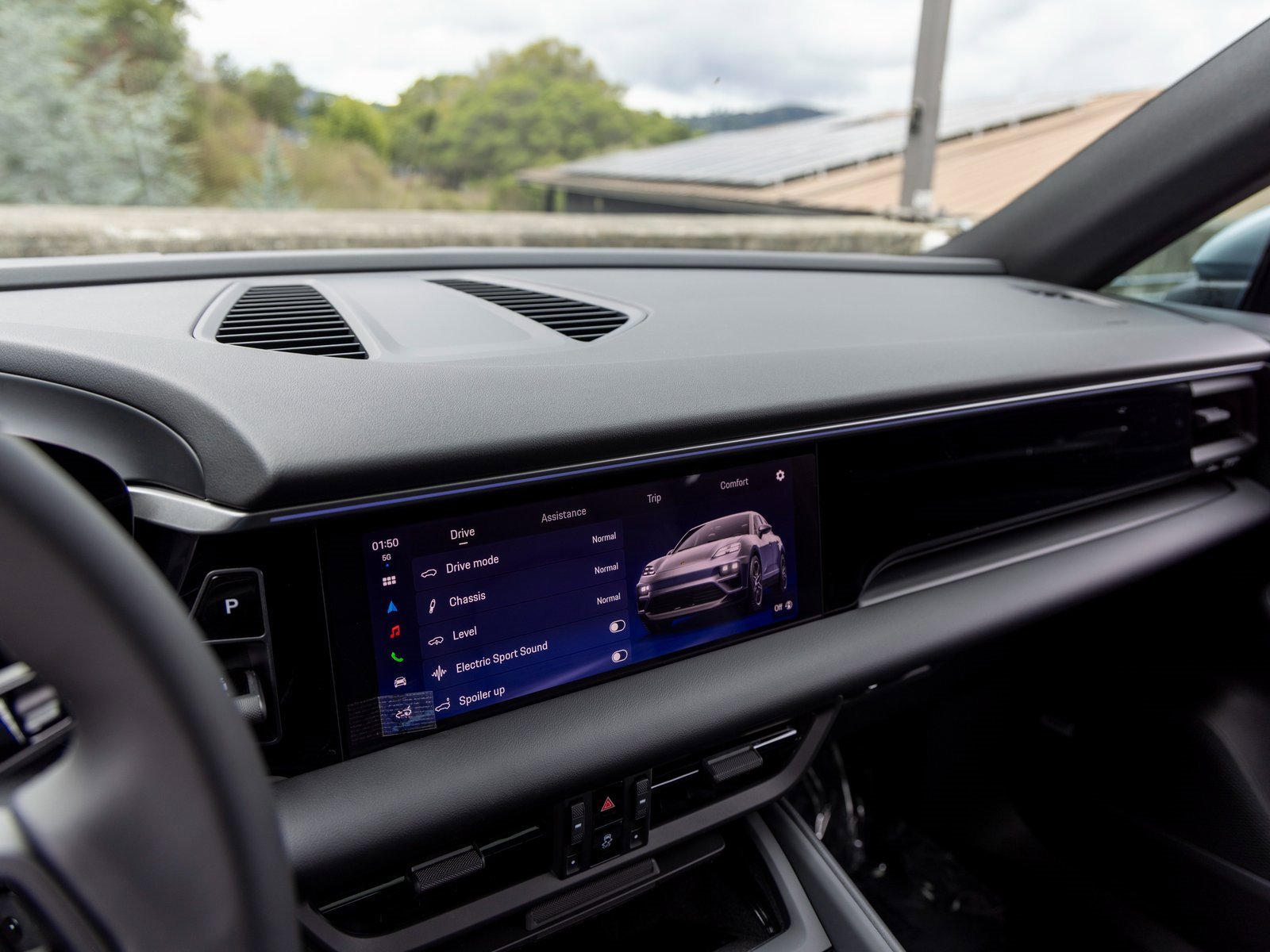 New 2025 Porsche Macan Electric image 33