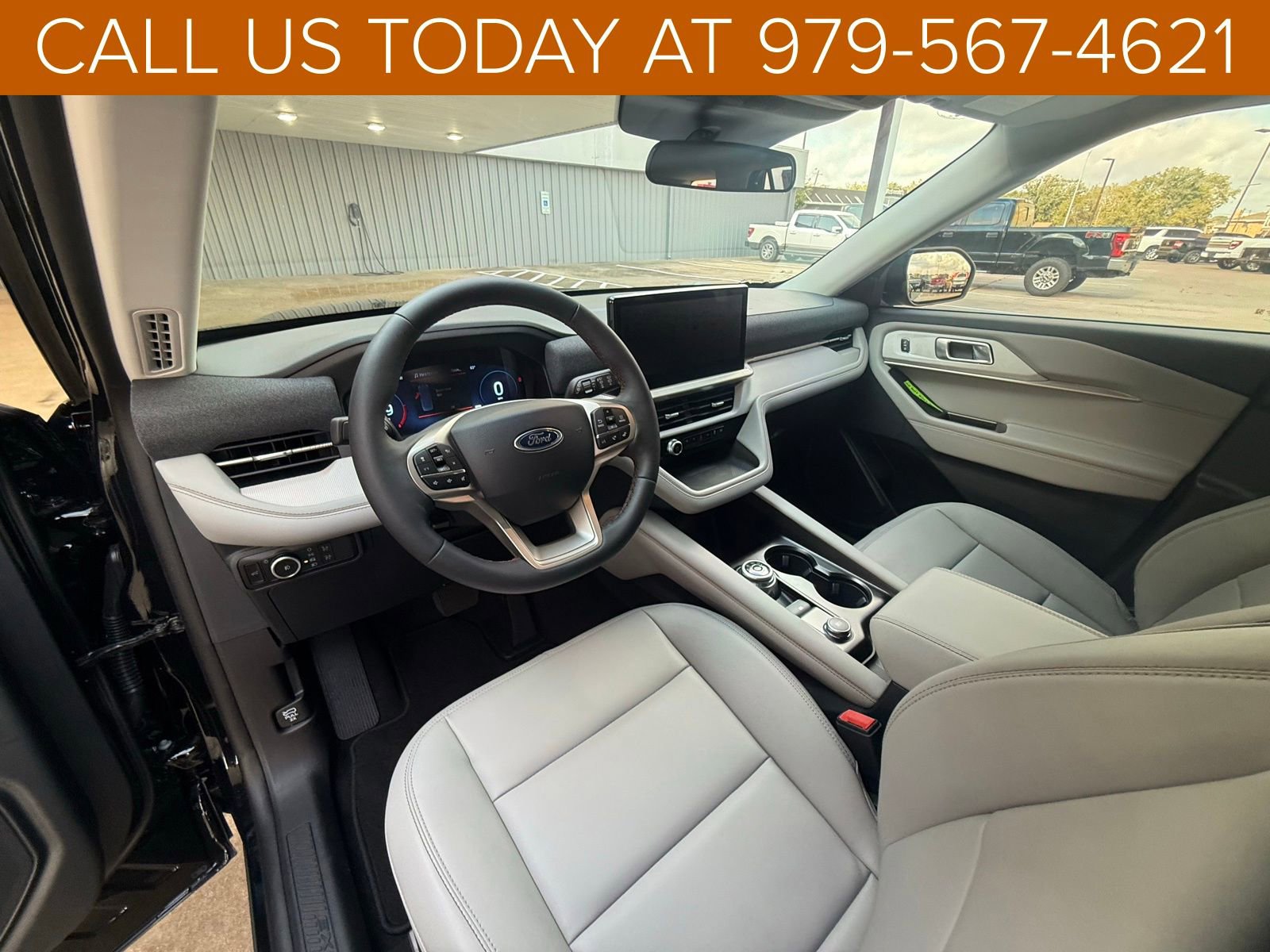 New 2026 Ford Explorer Active image 13