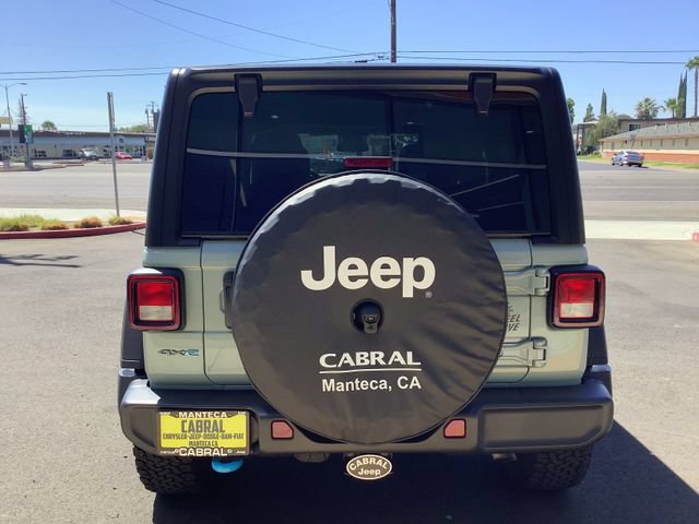 Used 2024 Jeep Wrangler Unlimited AWD/4WD image 28