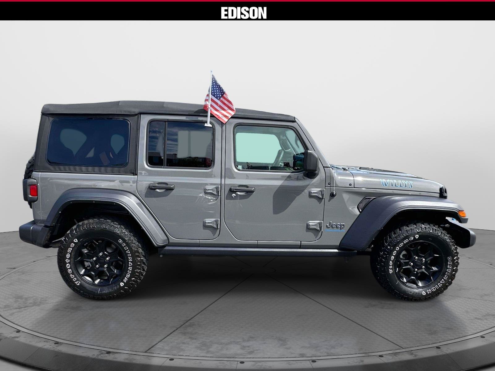 Used 2023 Jeep Wrangler Unlimited AWD/4WD image 3
