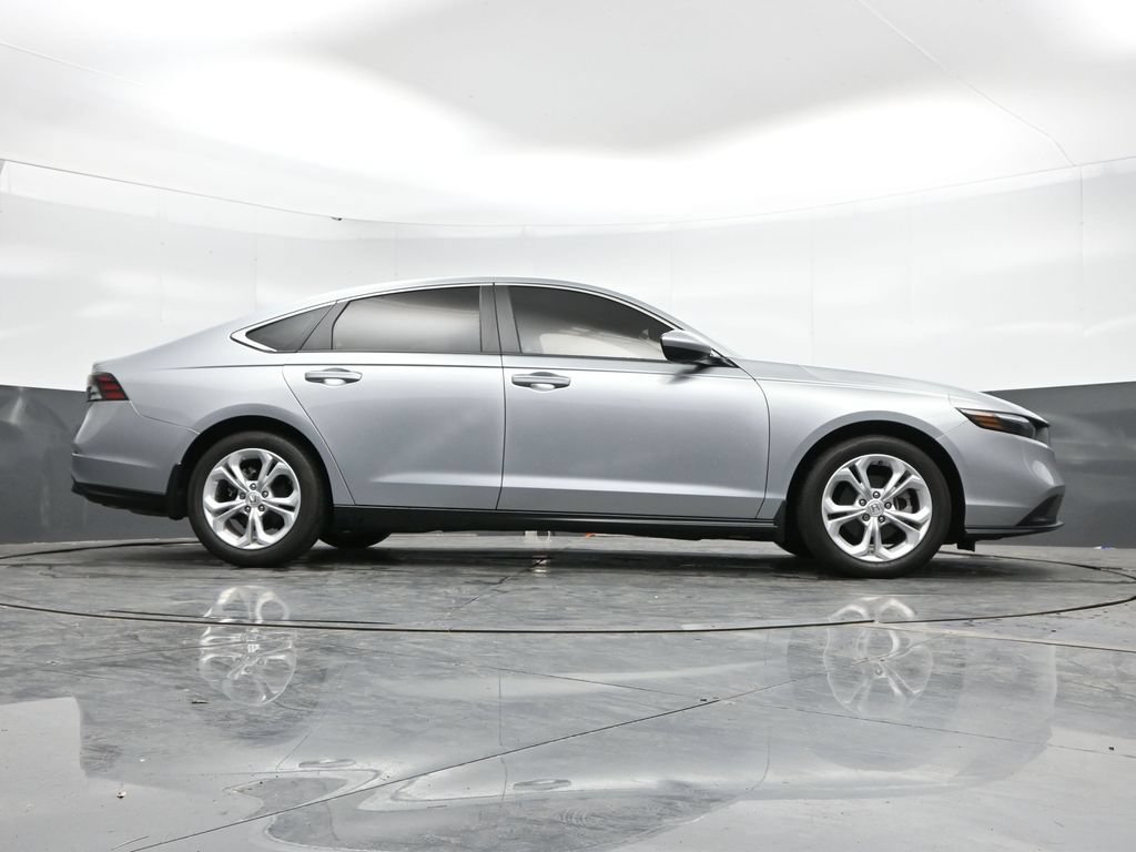 Used 2024 Honda Accord LX image 41