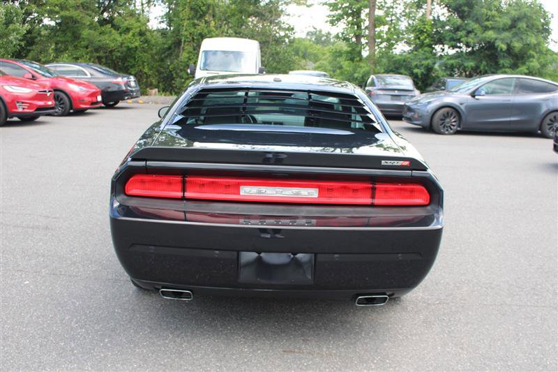 Used 2013 Dodge Challenger SRT8 w/ Harman Kardon Audio Group image 7