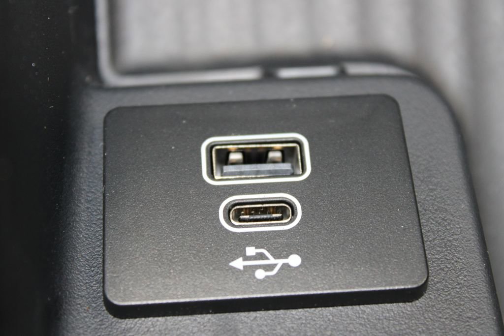 New 2026 Ford Expedition Platinum image 56