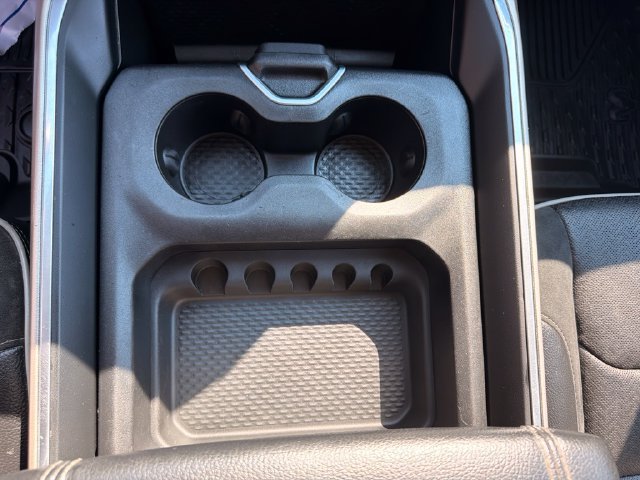 Used 2022 RAM 1500 Laramie AWD/4WD image 31