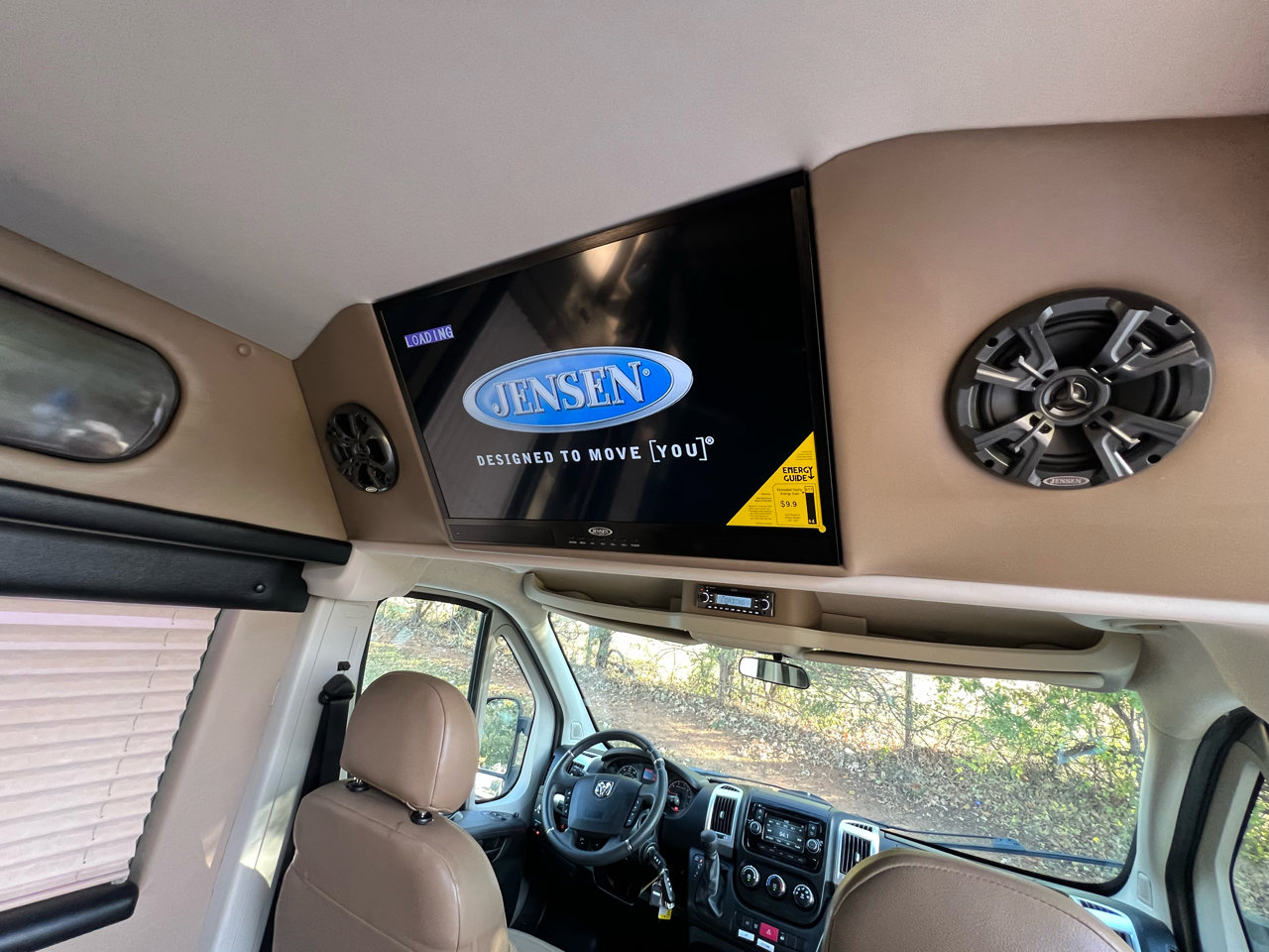 Used 2017 RAM ProMaster 2500 w/ Premium Appearance Group image 38