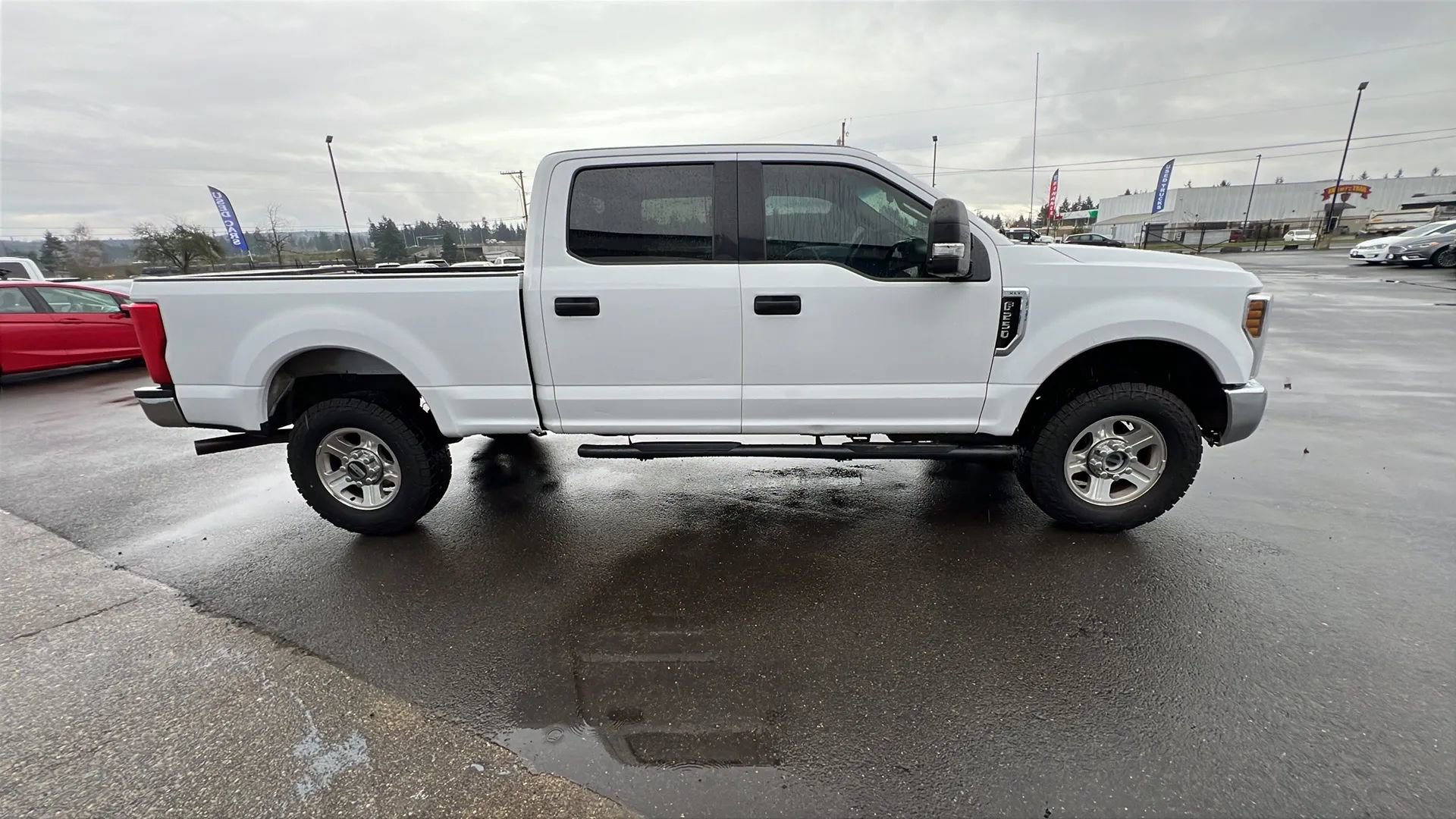 Used 2019 Ford F250 XLT AWD/4WD image 4