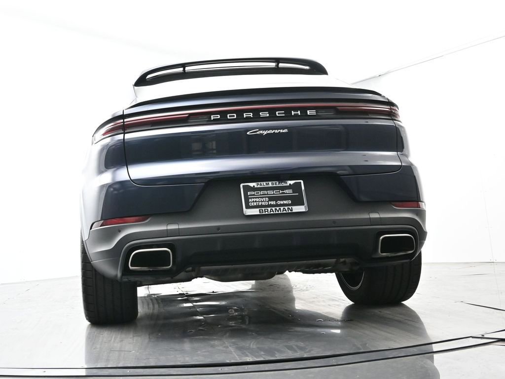Certified 2024 Porsche Cayenne Coupe image 47