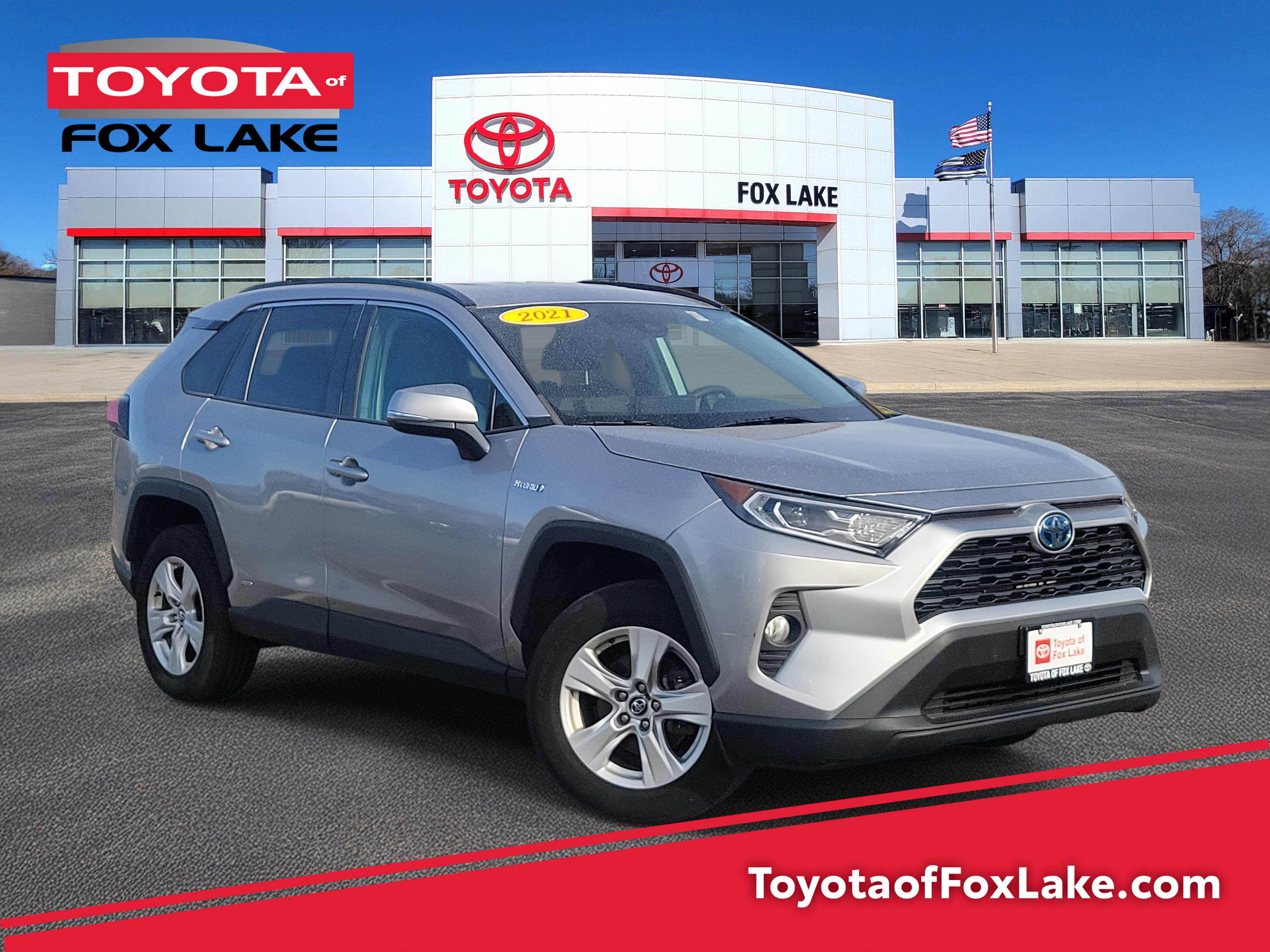 Used 2021 Toyota RAV4 XLE image 1