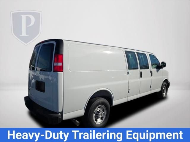 New 2025 Chevrolet Express 2500 Extended w/ Driver Convenience Package RWD image 6