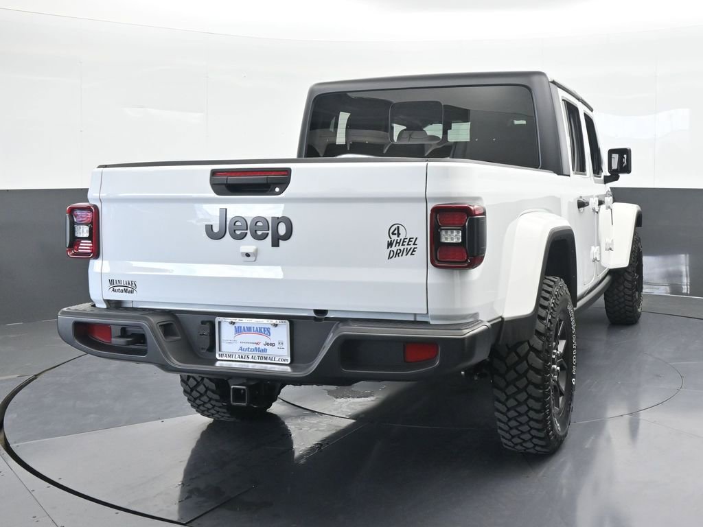 Used 2024 Jeep Gladiator Sport image 5