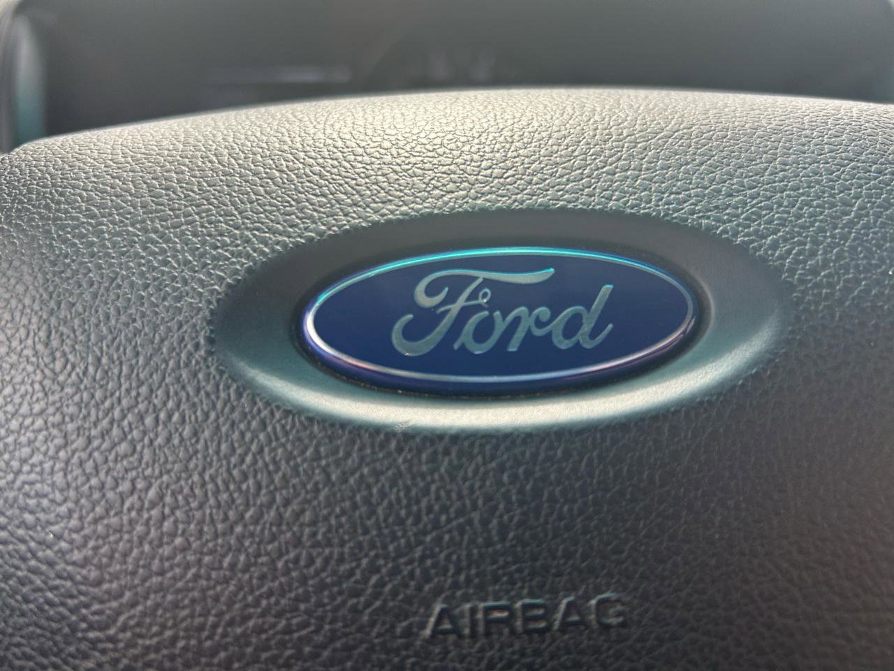 Used 2017 Ford Explorer XLT w/ Equipment Group 202A image 21