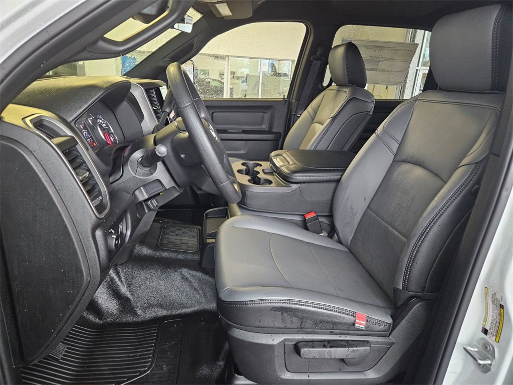 New 2026 RAM 5500 Tradesman w/ Chrome Appearance Group image 14