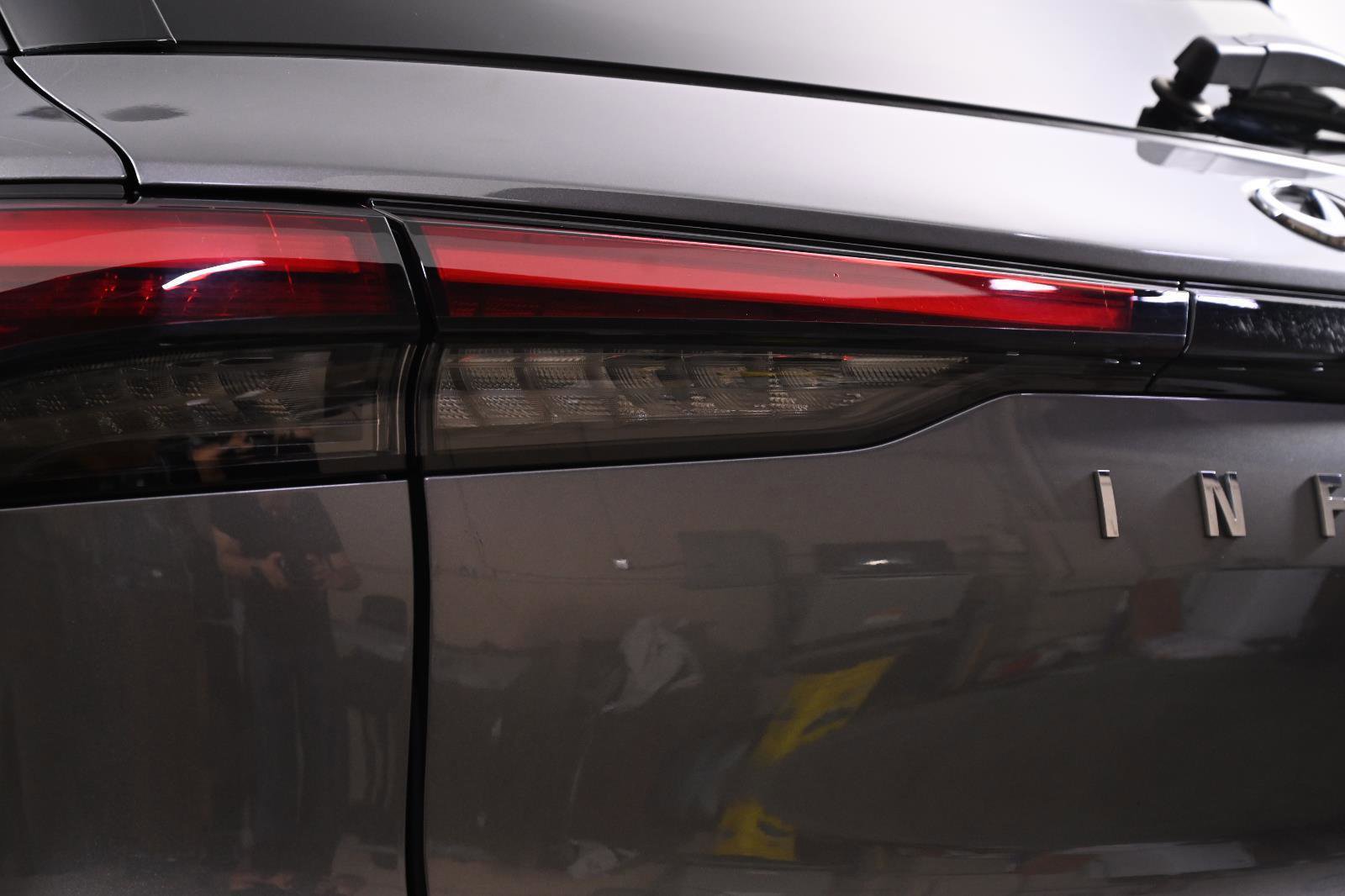 Used 2023 INFINITI QX60 Luxe AWD/4WD image 8