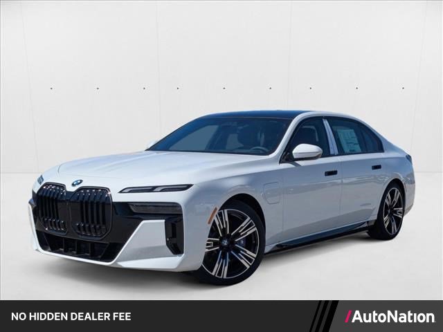 New 2025 BMW 750e xDrive