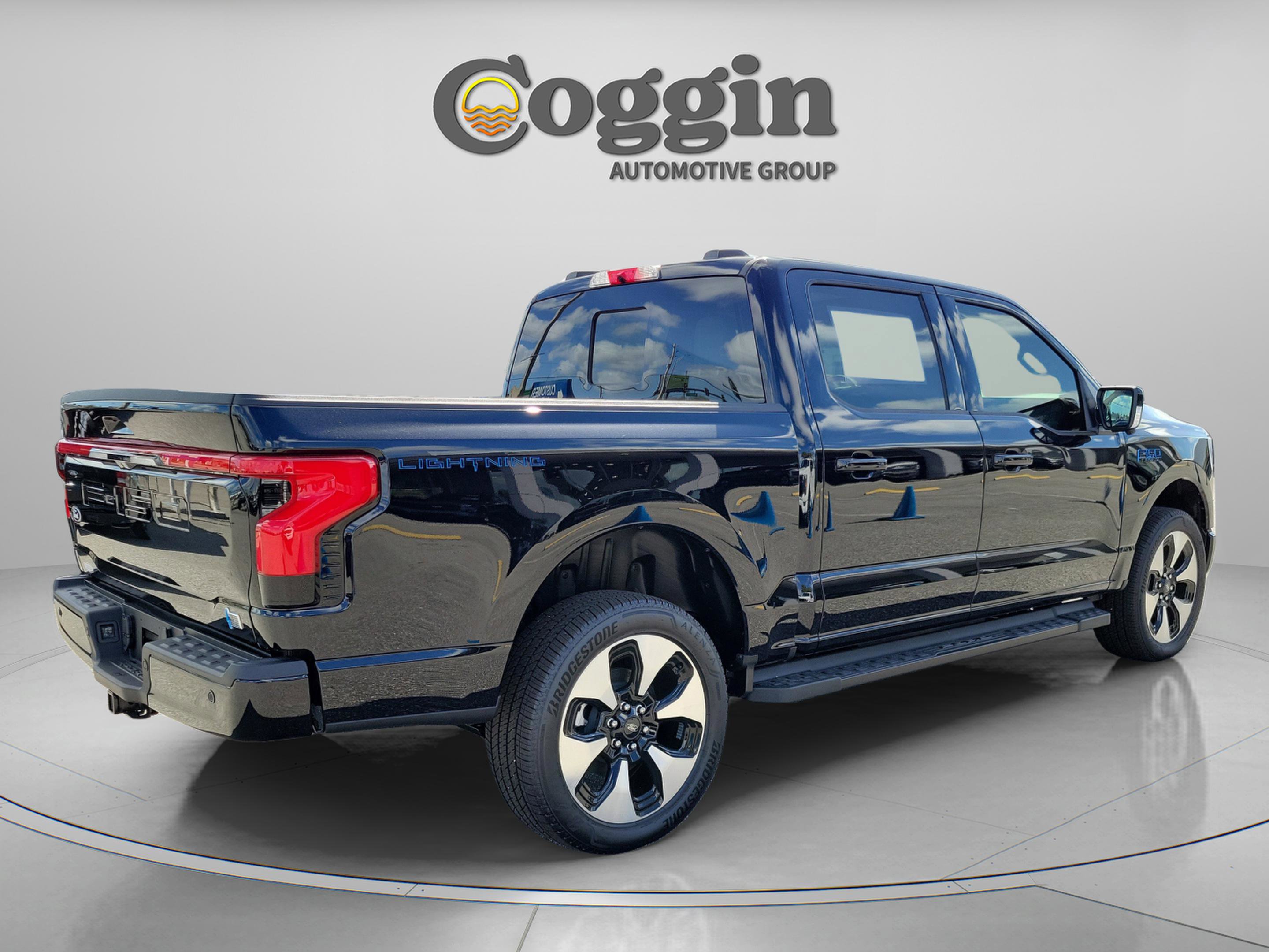 New 2025 Ford F150 Lightning Platinum image 5