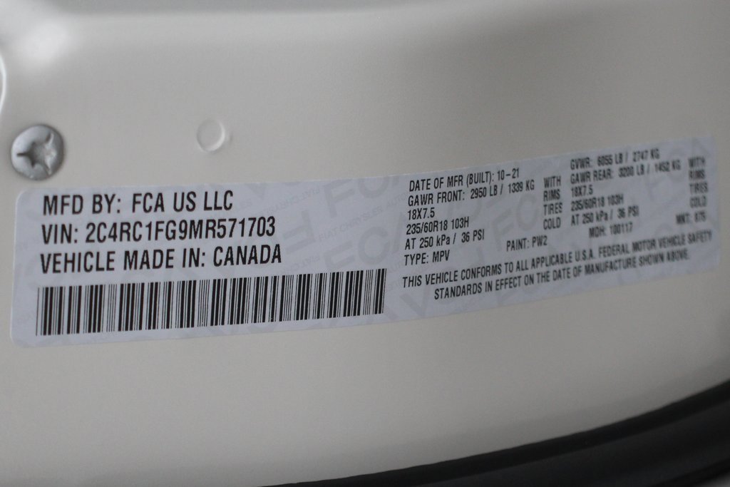 Used 2021 Chrysler Pacifica Touring w/ S Appearance Package image 56