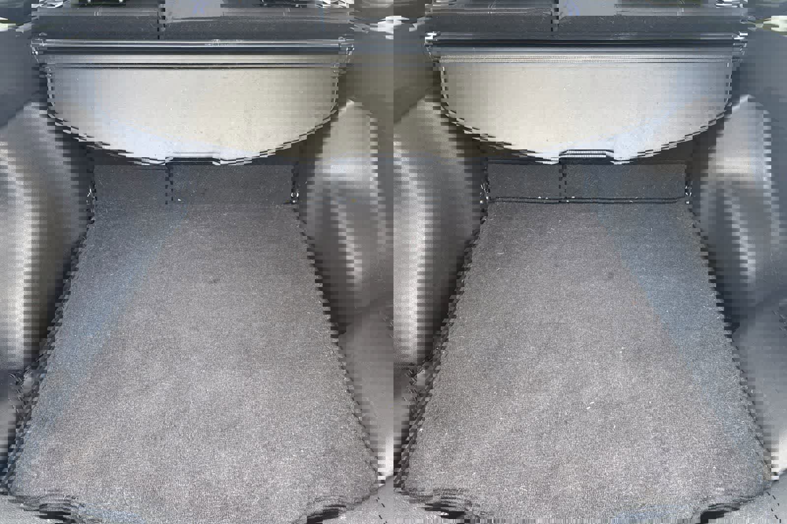 Used 2024 Toyota Corolla Cross SE AWD/4WD image 16