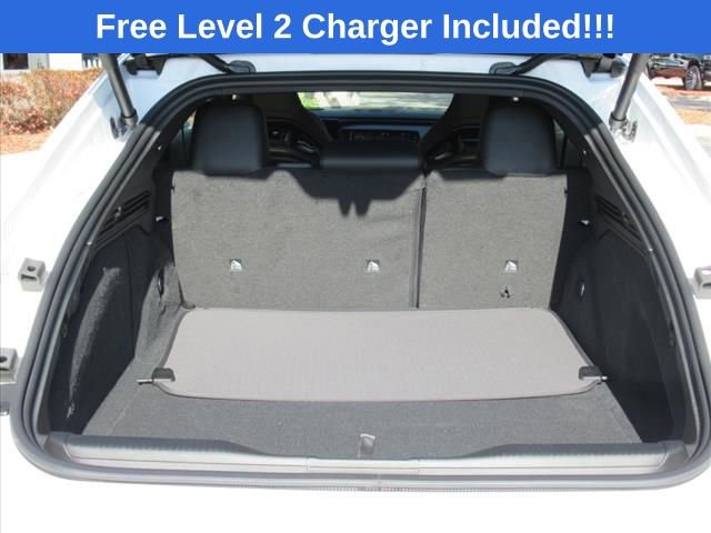 Used 2024 Dodge Charger R/T Scat Pack w/ Plus Group image 34