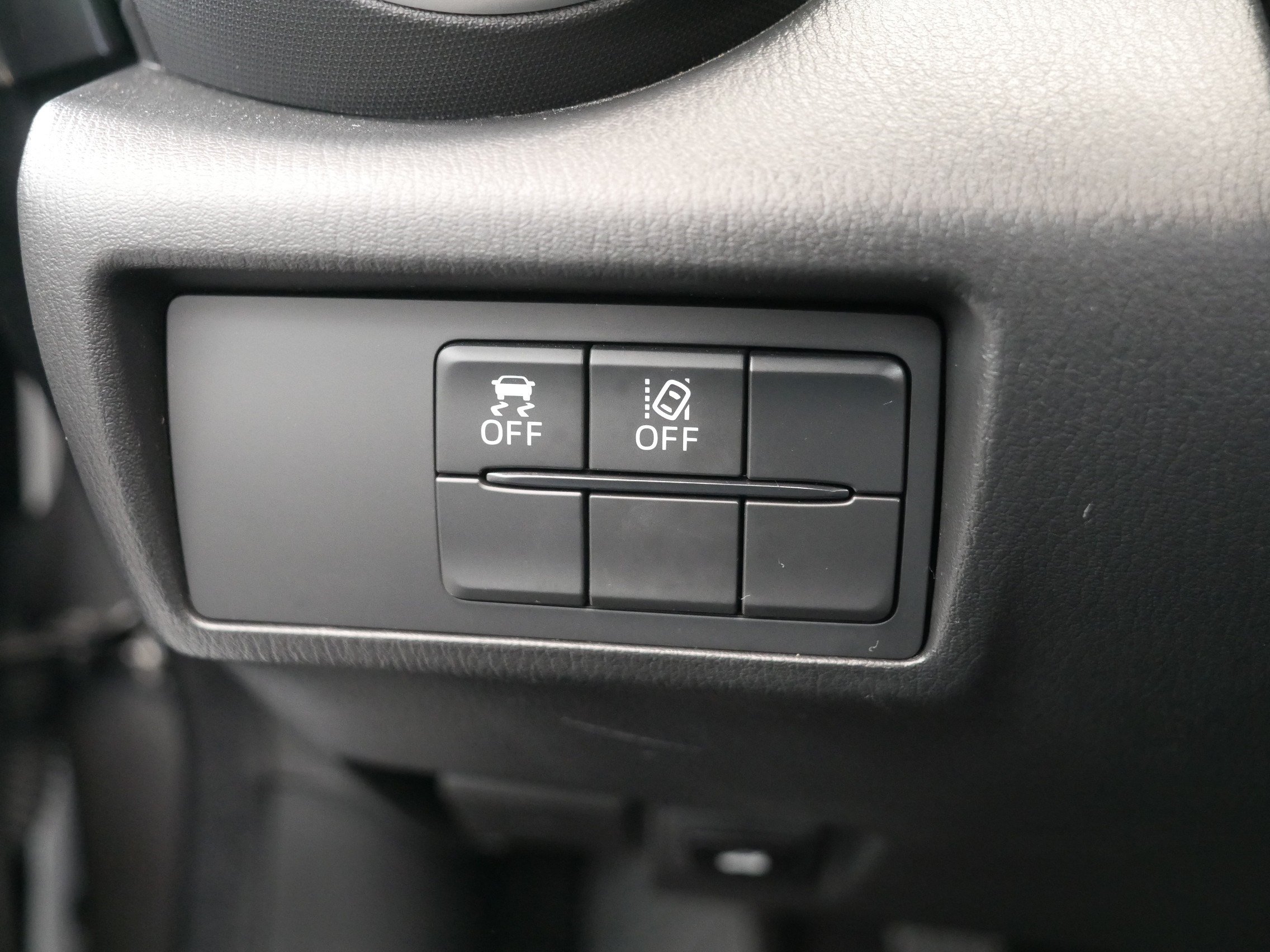 Used 2022 MAZDA MX-5 Miata Grand Touring w/ Weather Package RWD image 26