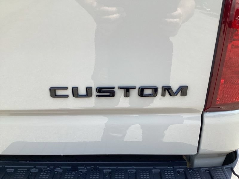 New 2026 Chevrolet Silverado 2500 Custom w/ Custom Convenience Package AWD/4WD image 15