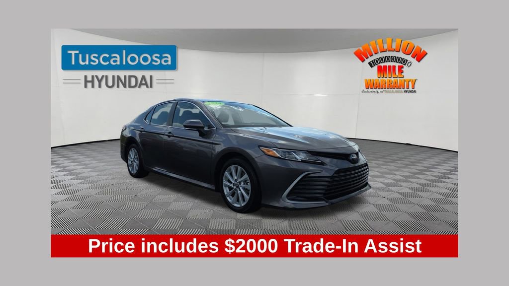 Used 2024 Toyota Camry LE FWD image 1