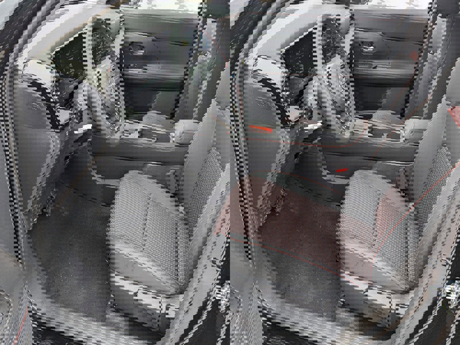 New 2026 Nissan Kicks SR image 5