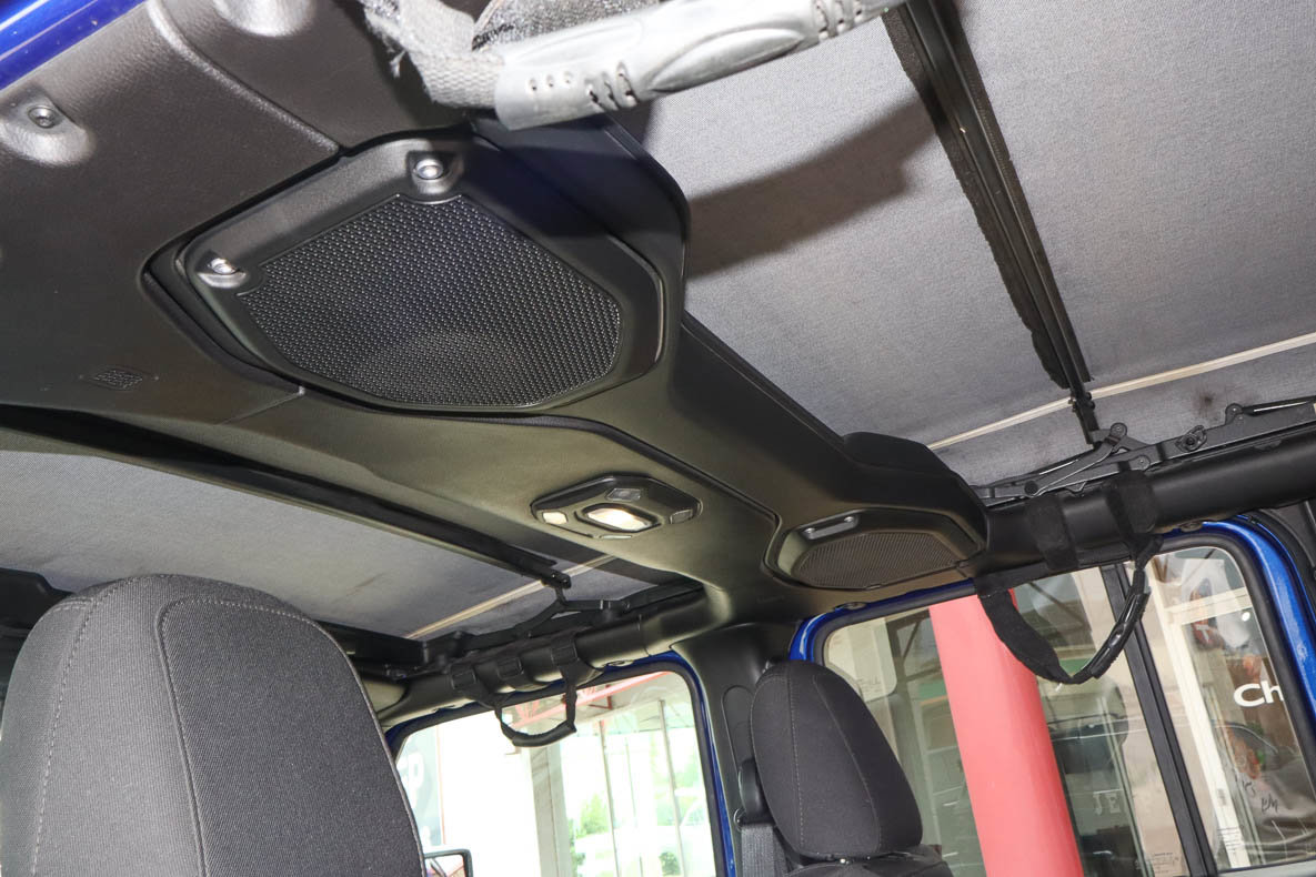 Used 2018 Jeep Wrangler Unlimited Sport S image 21