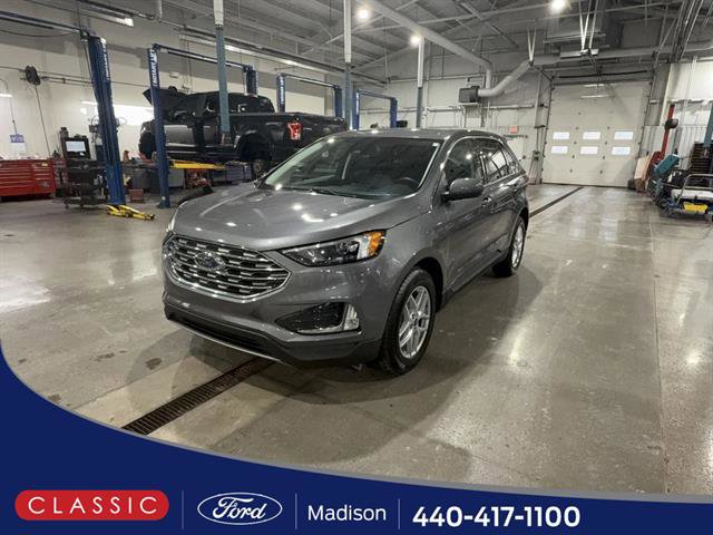 Certified 2022 Ford Edge SEL w/ Convenience Package AWD/4WD image 1
