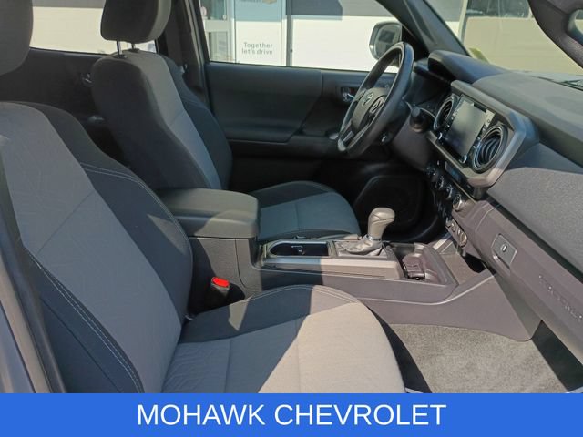 Used 2021 Toyota Tacoma TRD Sport w/ Technology Package AWD/4WD image 27
