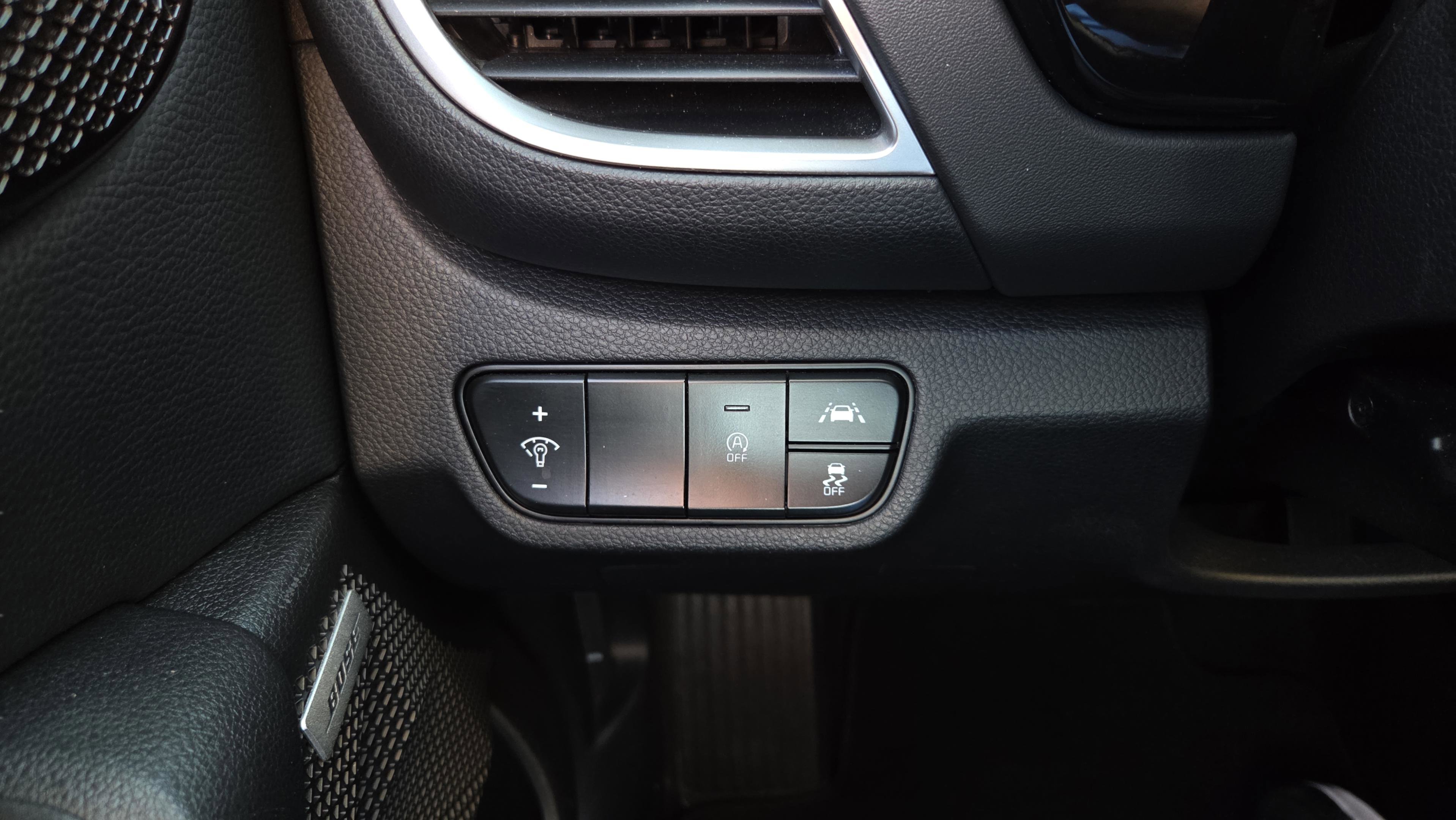 Used 2021 Kia Seltos SX image 27