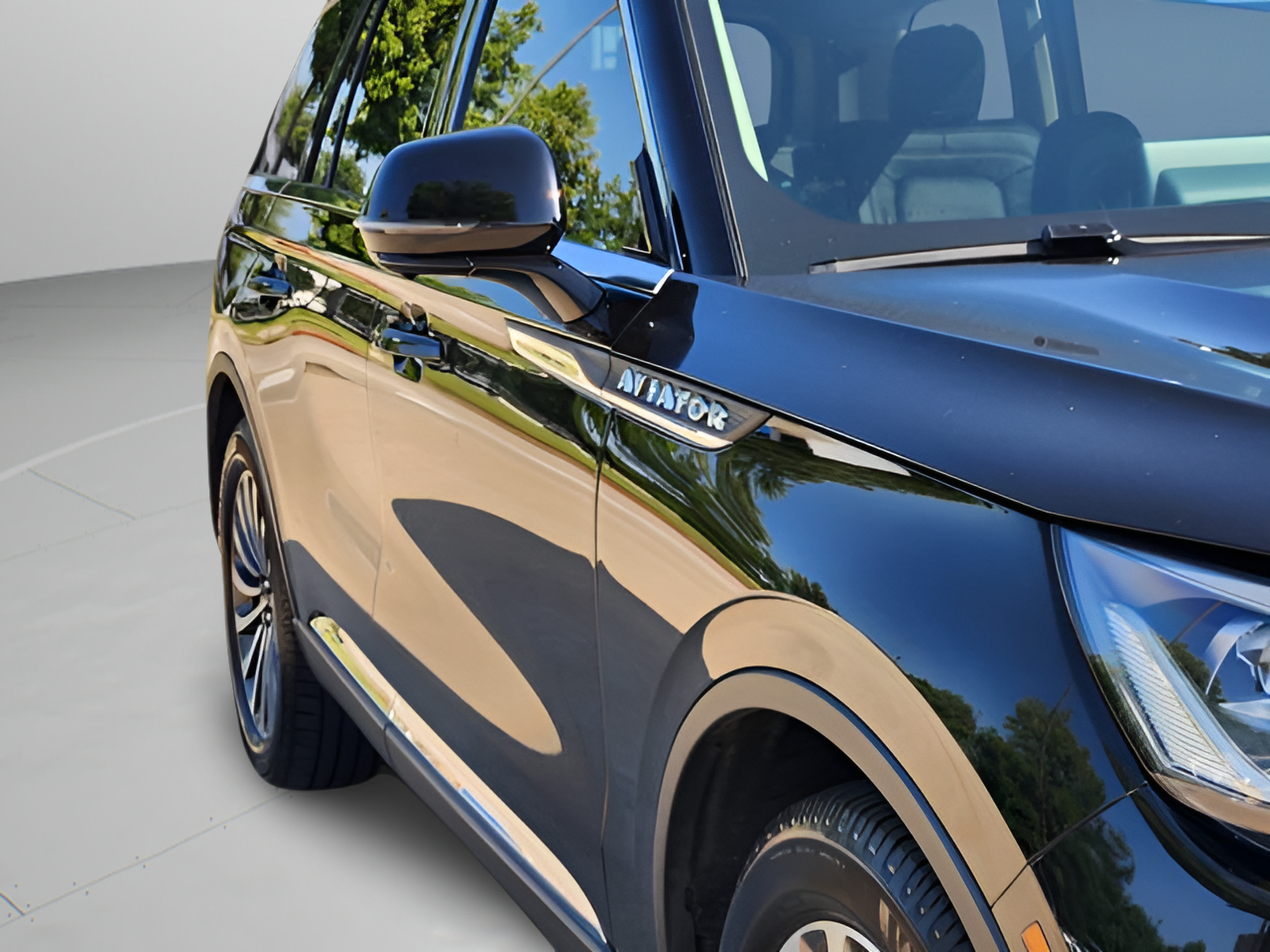 Used 2022 Lincoln Aviator Reserve w/ Elements Package Plus RWD image 39
