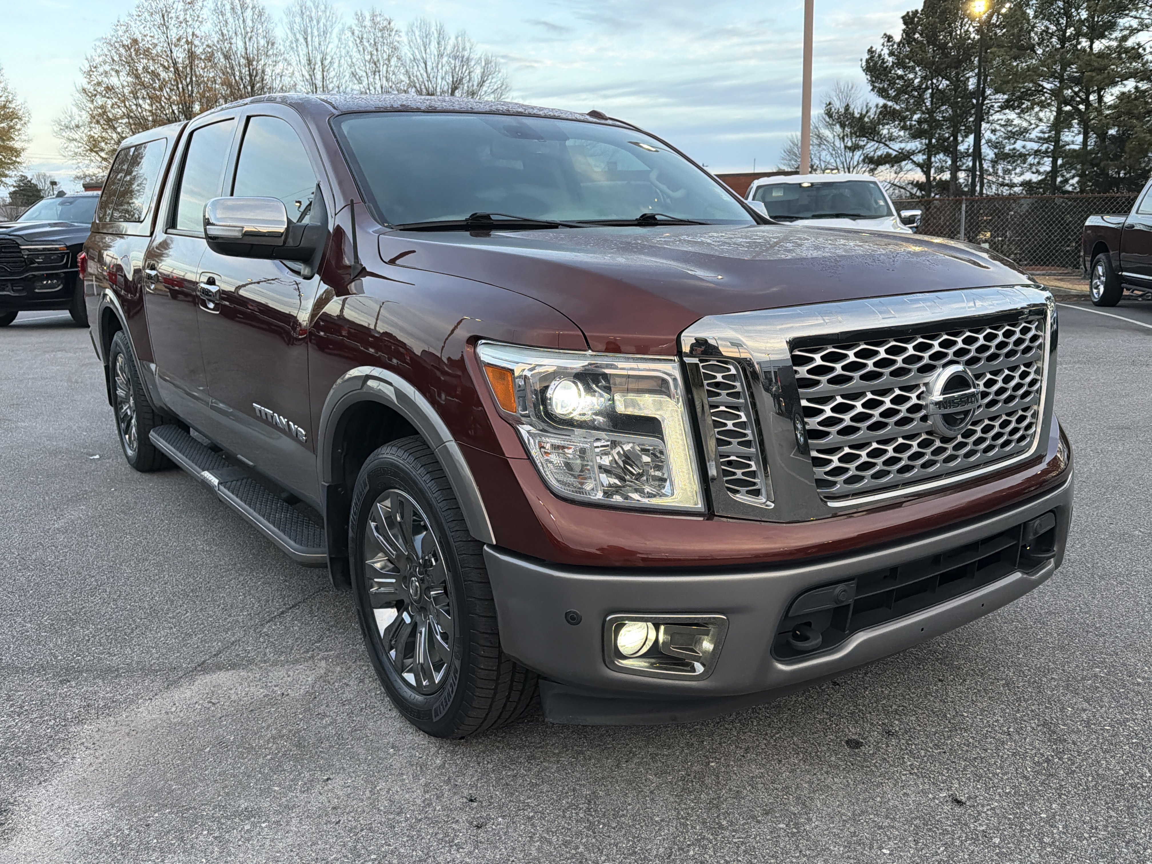 Used 2019 Nissan Titan Platinum Reserve w/ Platinum Utility Package image 4
