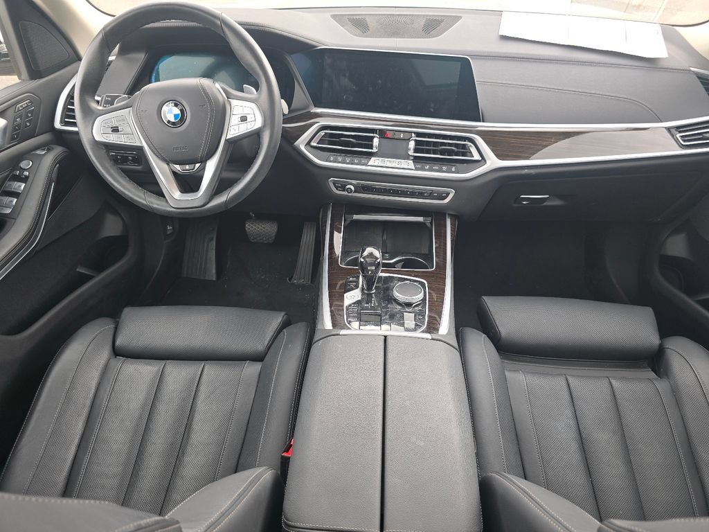 Used 2021 BMW X7 xDrive40i w/ Luxury Seating Package AWD/4WD image 23