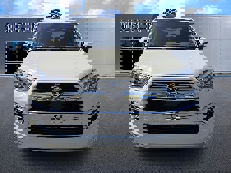 Used 2023 Toyota 4Runner Limited image 2