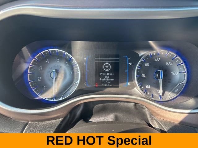 Used 2023 Chrysler Voyager LX FWD image 15