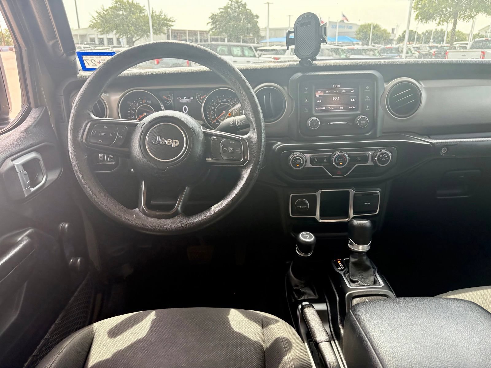 Used 2020 Jeep Gladiator Sport AWD/4WD image 12