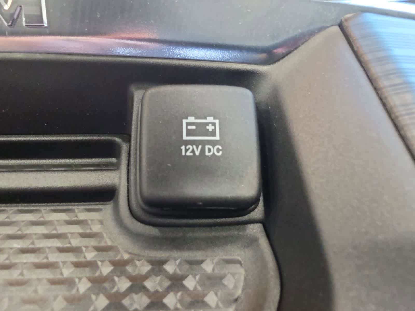 Used 2024 RAM 1500 Laramie AWD/4WD image 28