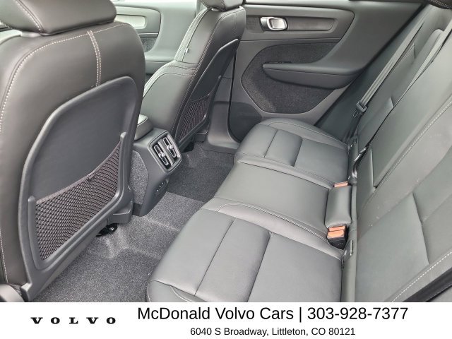 New 2026 Volvo XC40 B5 Ultra w/ Climate Package AWD/4WD image 13