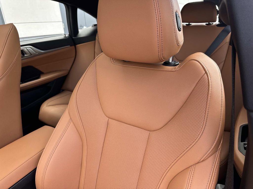 Used 2023 BMW i4 eDrive35 w/ Premium Package image 27