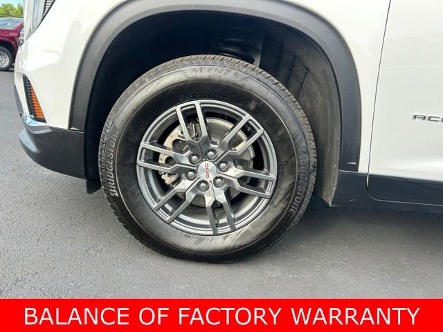 Used 2025 GMC Acadia Elevation image 9