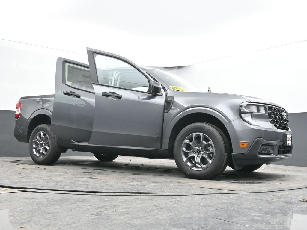 New 2025 Ford Maverick XLT w/ XLT Luxury Package image 67
