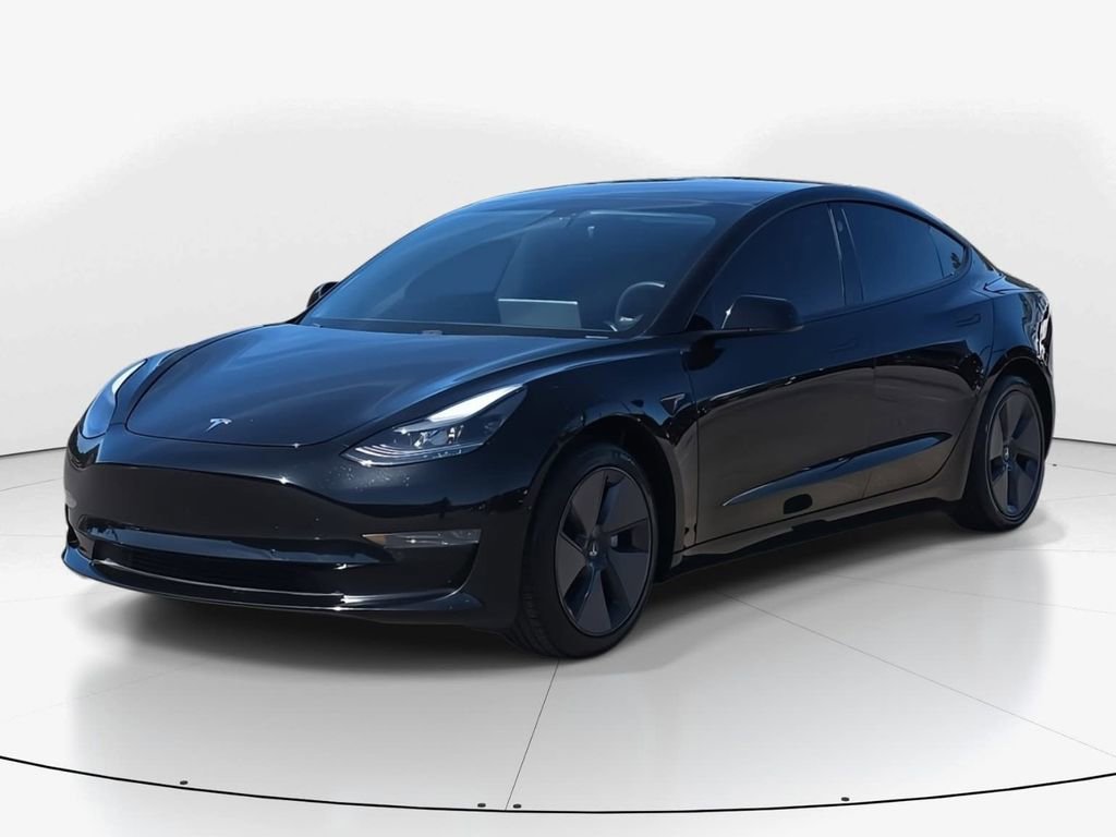 Used 2021 Tesla Model 3 Standard Range Plus image 10