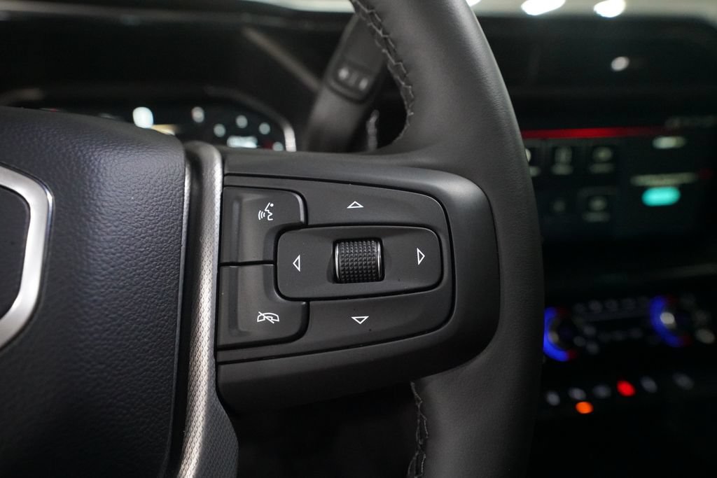 Used 2026 GMC Sierra 3500 Denali AWD/4WD image 18