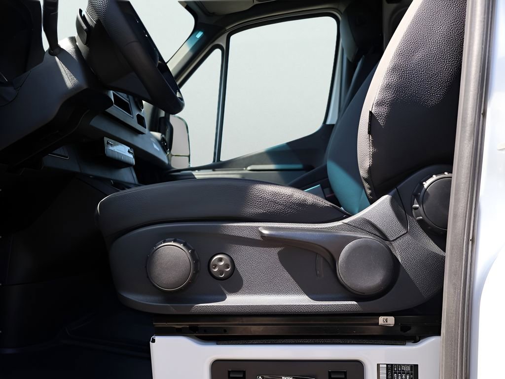 New 2026 Mercedes-Benz Sprinter 144 Cargo image 39