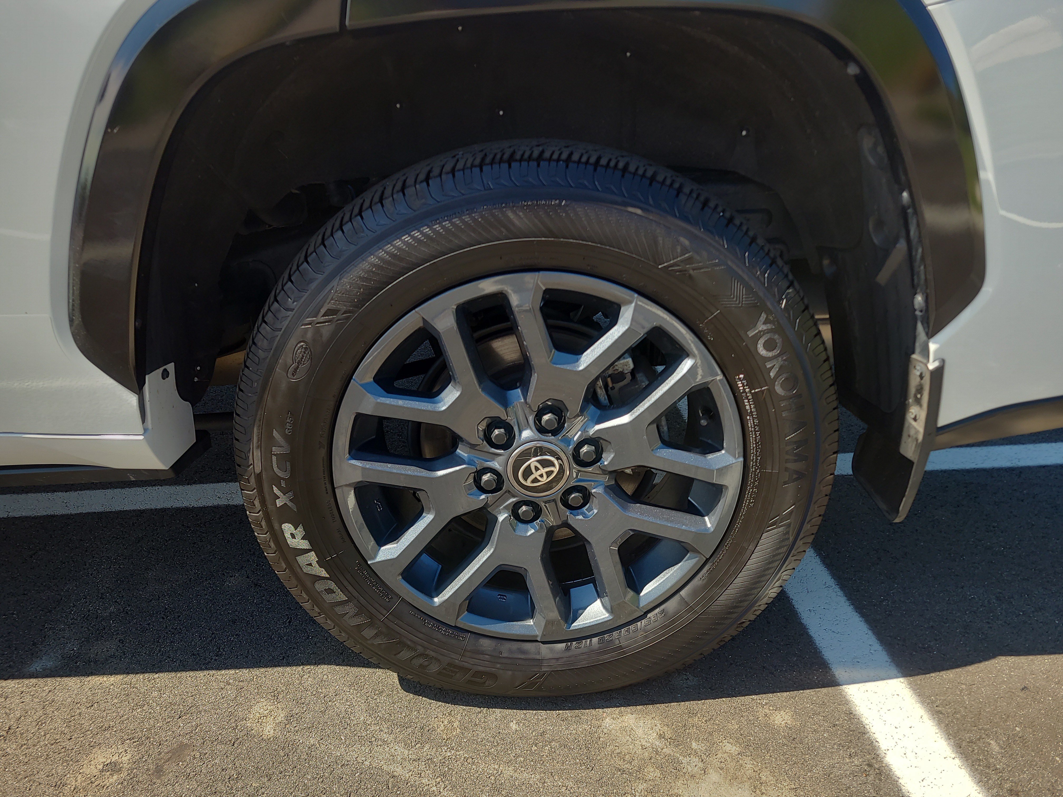 Certified 2025 Toyota Sequoia Platinum AWD/4WD image 10